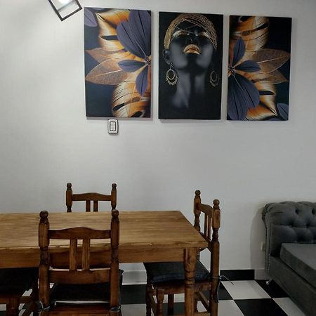 Appartamento Casa Ana, Departamento Amplio A 20 ' Aeropuerto Luis Guillon Esterno foto