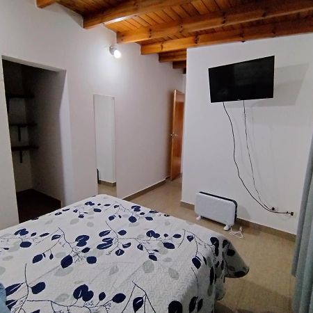 Appartamento Casa Ana, Departamento Amplio A 20 ' Aeropuerto Luis Guillon Esterno foto
